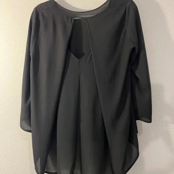 Gibson Latimer Black Blouse Size Medium - Picture 4 of 8